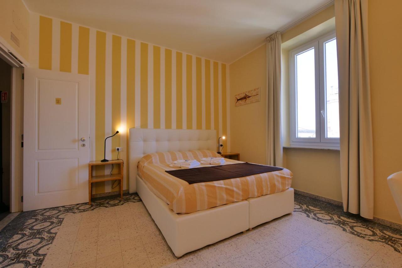 Amar Hotel Levanto Exterior photo